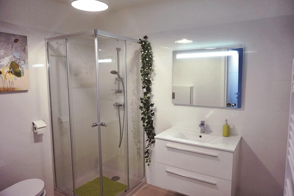 Mor102 - Appartement vue mer - 100m de la Plage