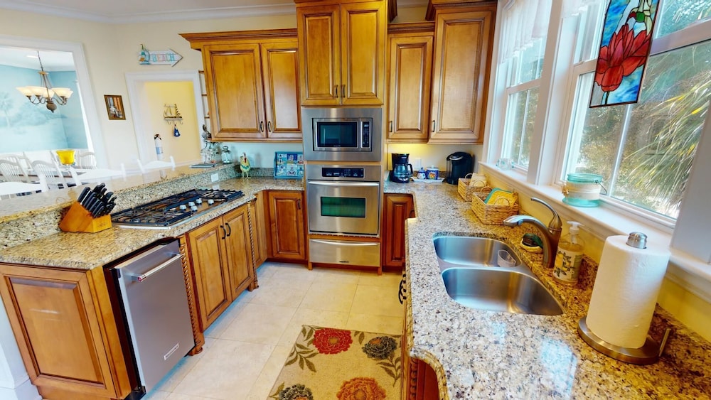 6 Waterside Walk by Tybee Vacation Rentals