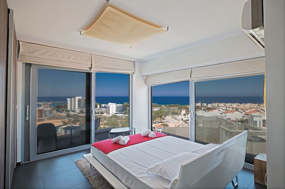Villa for Rent in Protaras 1225 view 2