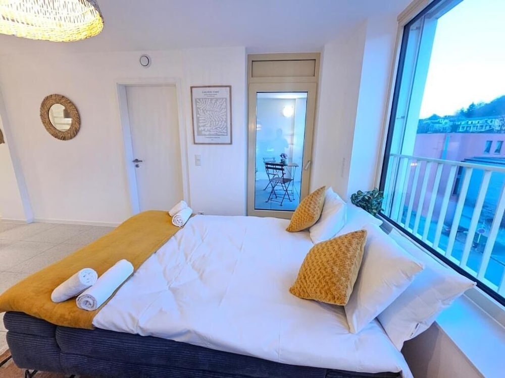 New 2BR Flat in Limpertsberg City center