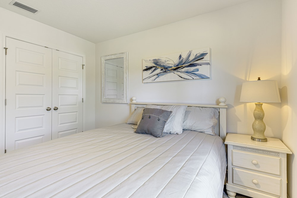 4 Mi to Santa Rosa Golf & Beach Club: Modern Home