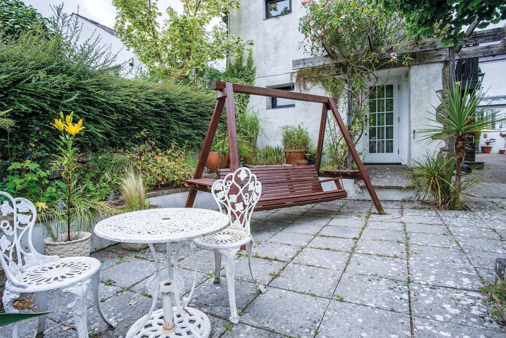 Hall House Estate - 4 Properties- St Florence