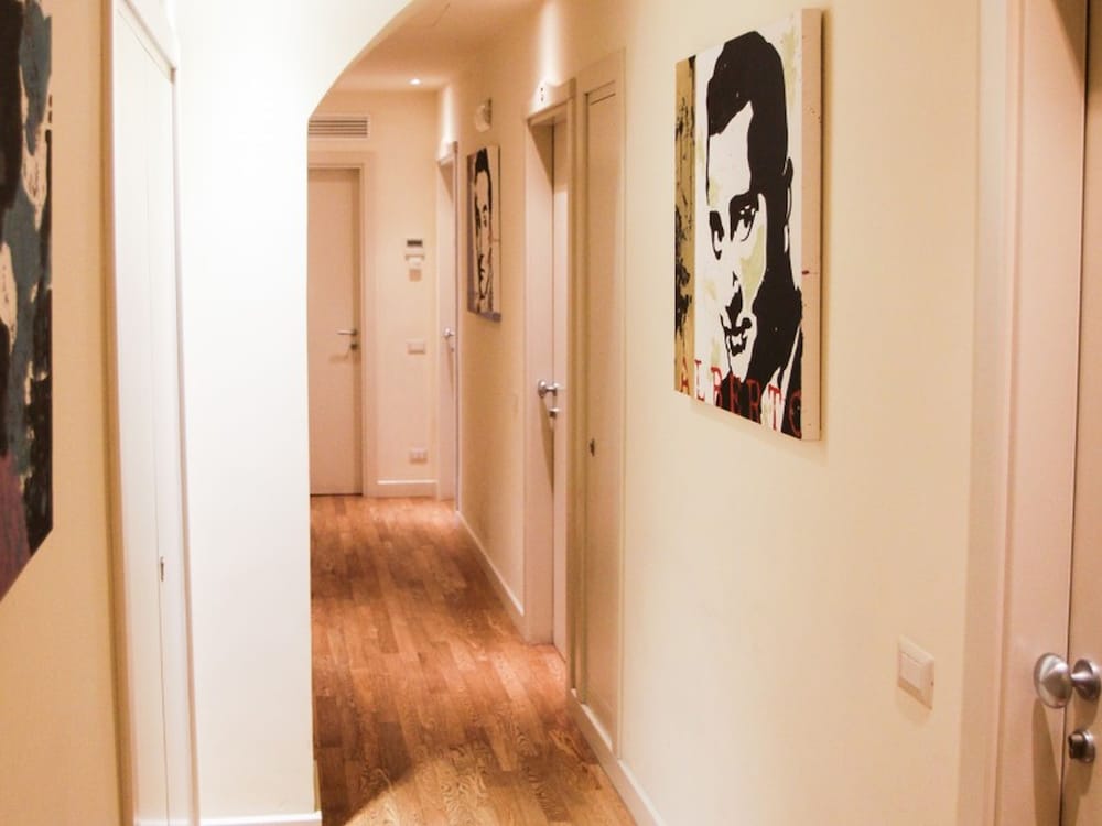 Rome Armony Suites - Deluxe Room