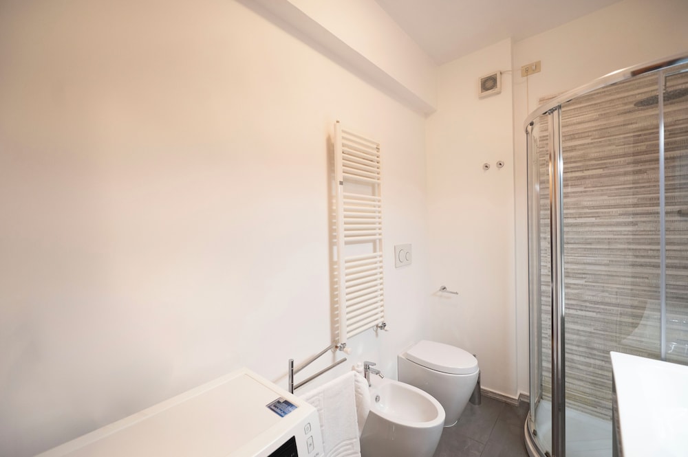 Luminous 2Br Family Apartment In Residential Area