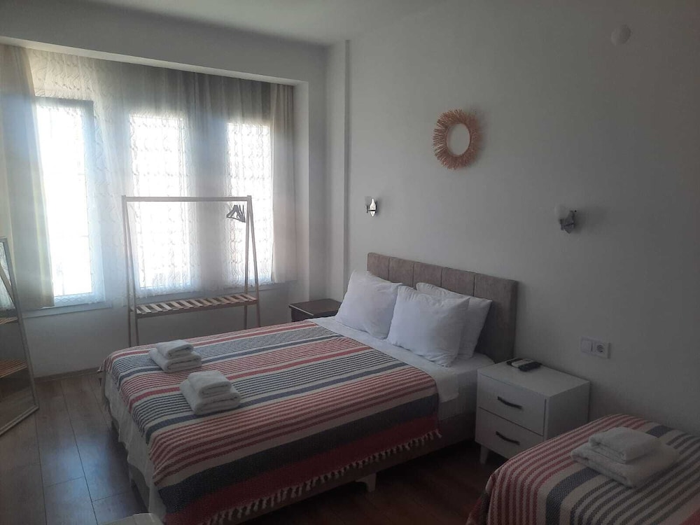 Adil Otel