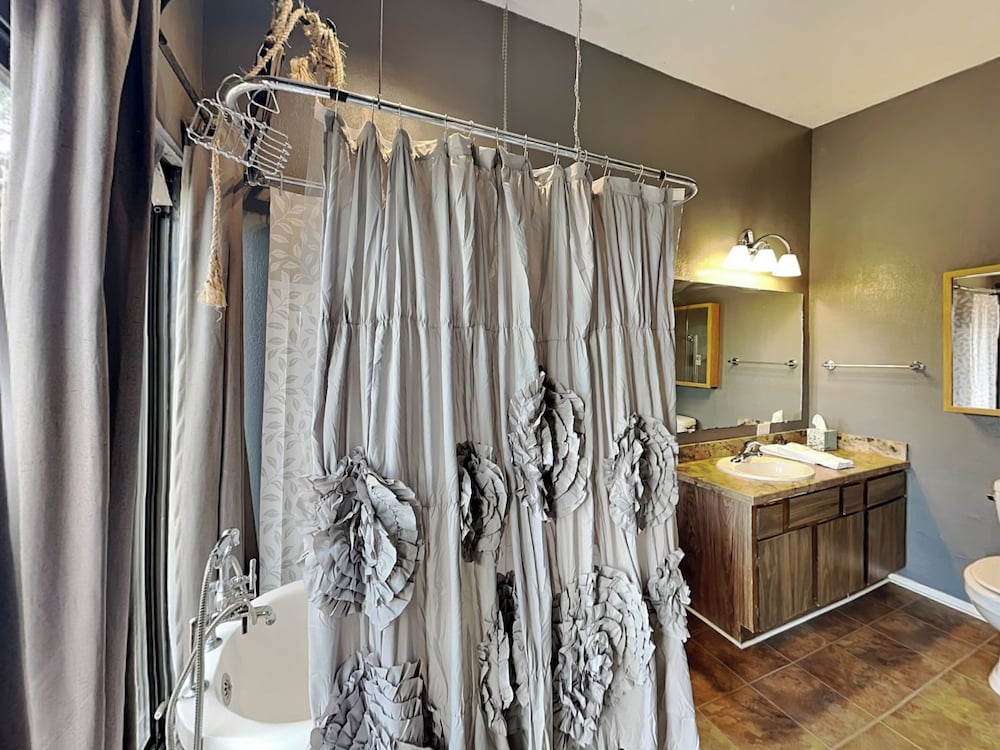 Alto Mountain Sojourn by Ruidoso Vacation Rentals