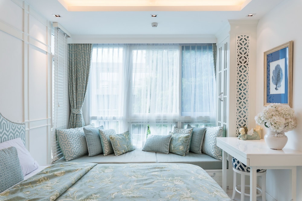 Hua Hin Luxury Suite by Passionata view 3