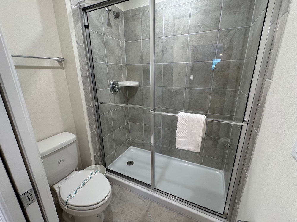 Magical 5BR w Pool Minutes From Disney 16161