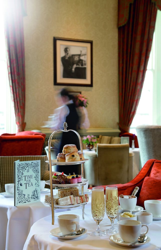 Penrith Vacations - Macdonald Leeming House - Property Image 3