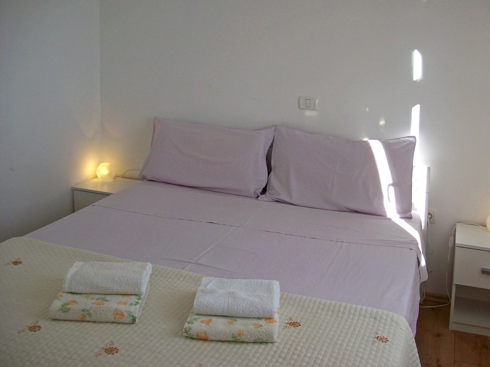 Lovely Apartment No.1 in Liznjan view 2