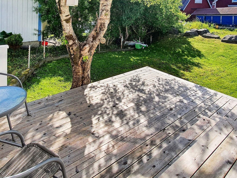 6 Person Holiday Home in Bud view 4