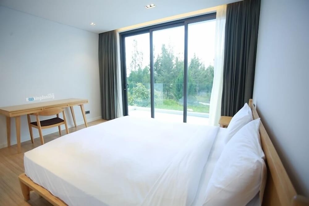 Ocean Villas Beach Resort