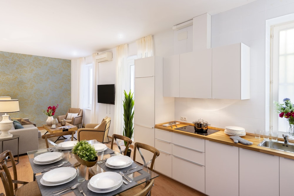 Genteel Home Lope de Rueda view 2