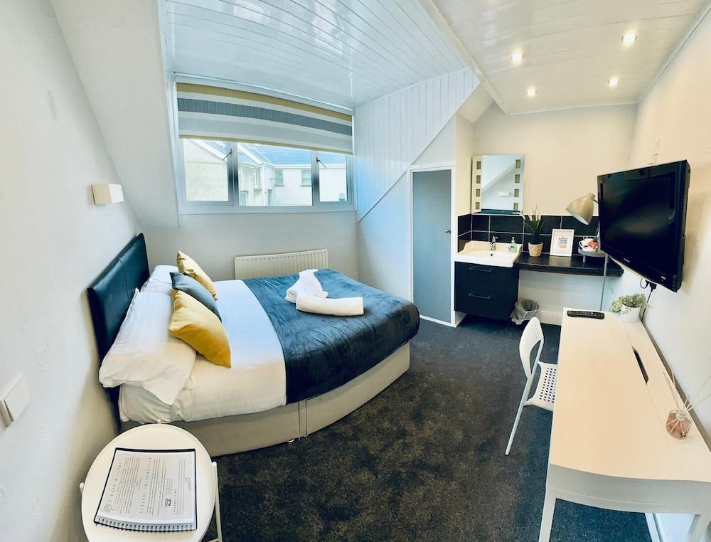gwesTY Guest House