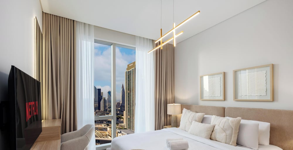 LUX The Vida Burj Khalifa View Suite