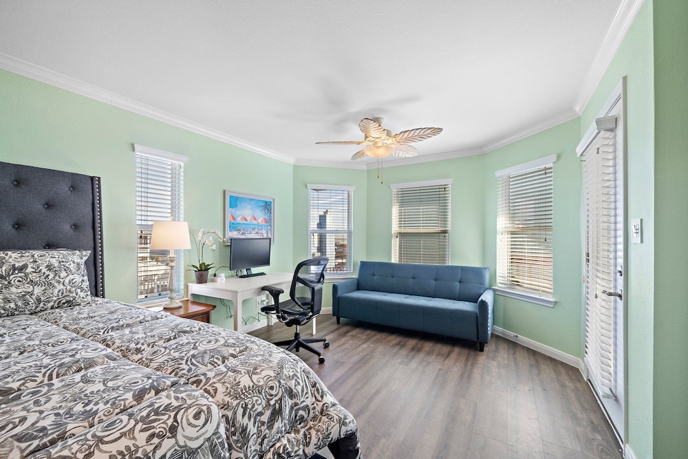 Starlight Oasis by Ryson Vacation Rentals
