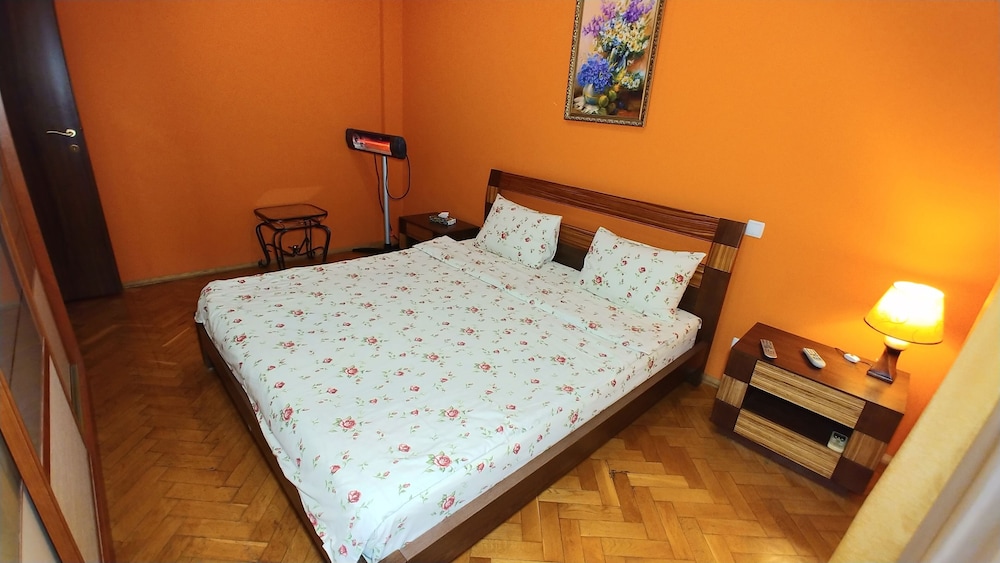 Kyiv Apartments