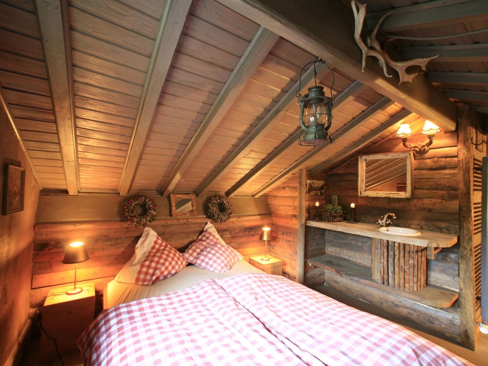 Luxurious Chalet with Hot Tub & Sauna in Thirimont view 3