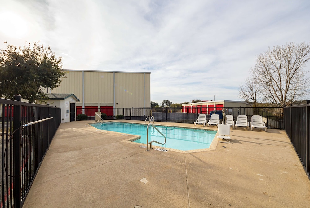 Motel 6 San Antonio, TX - Sea World North