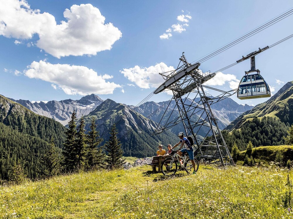 Retreat in Samnaun Alps