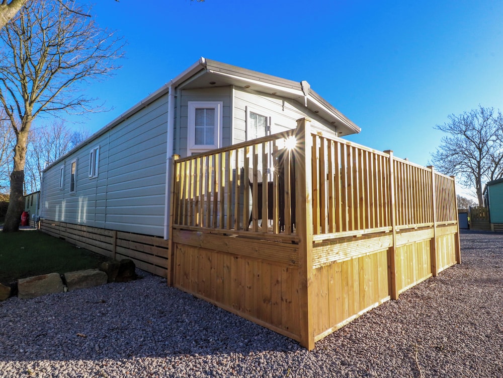 2 Willow Way