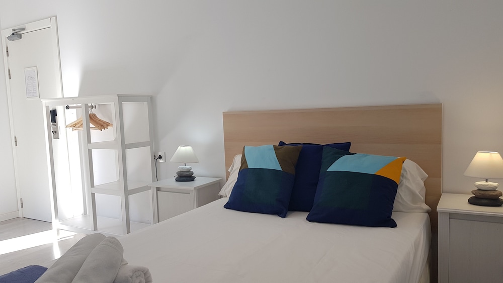 ISA SEVILLA Suites