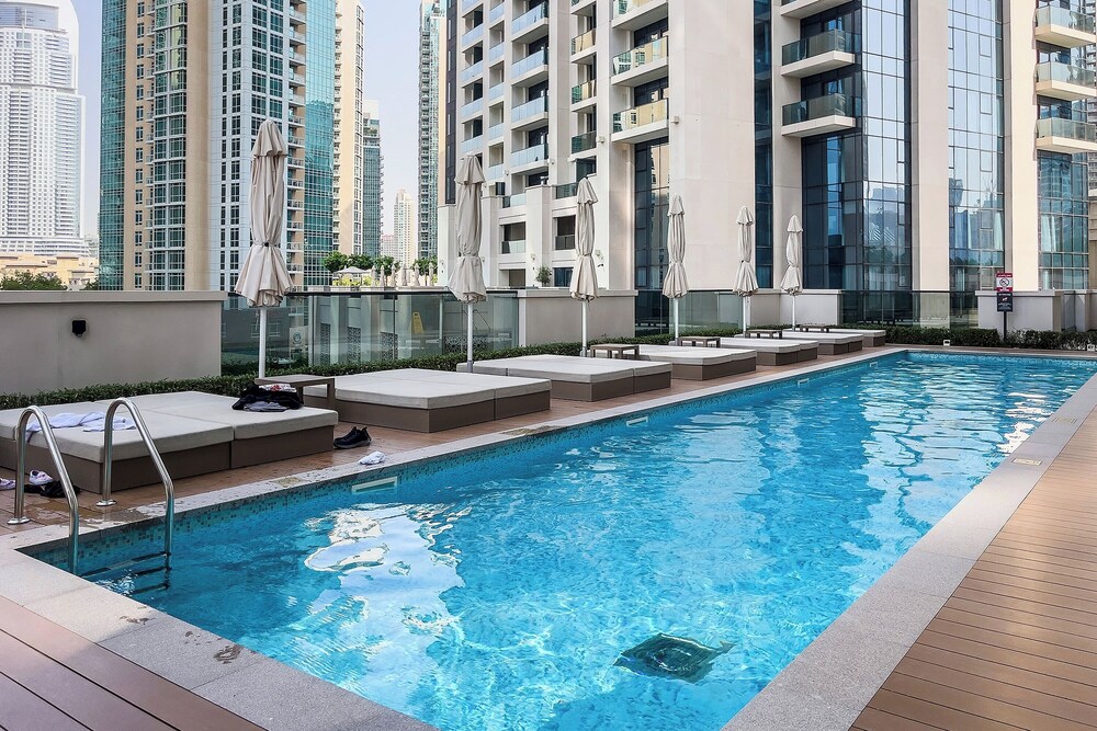 Fabulous 1BR in Act Two Emaar Downtown