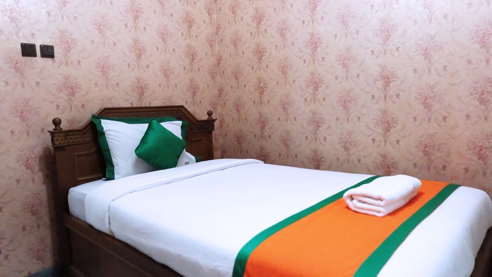 Simply Homy Guest House Unit Bintaran view 3