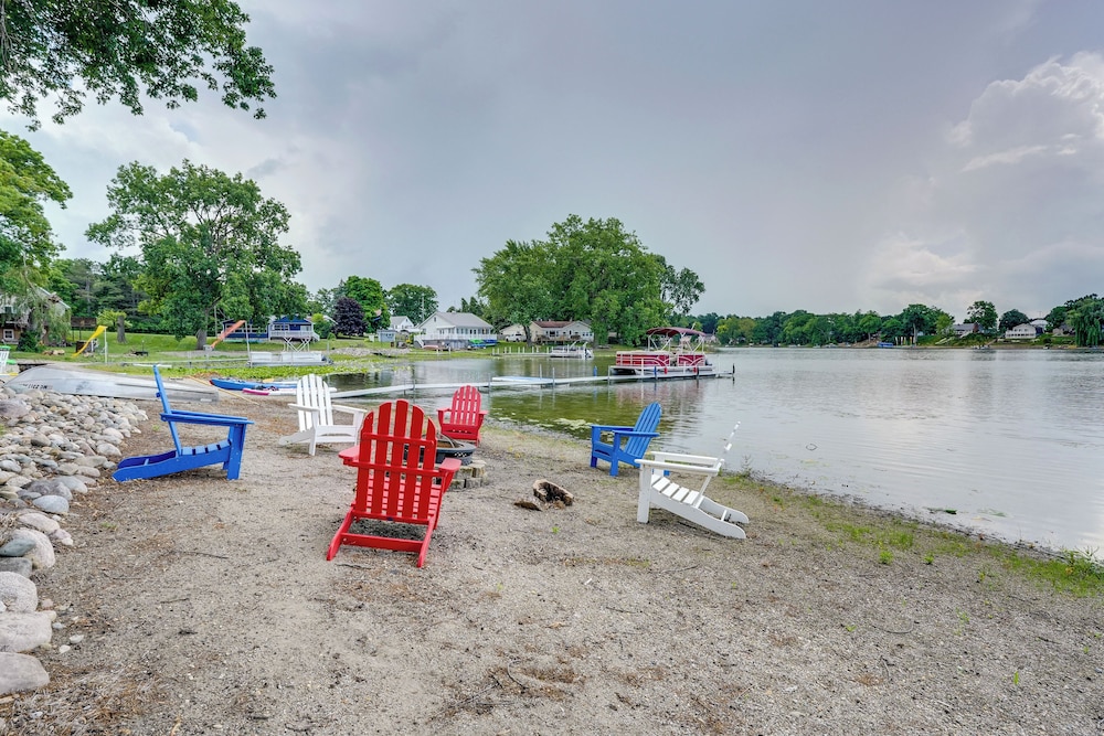 Dock & Kayak - Waterfront Retreat on Gilead Lake!