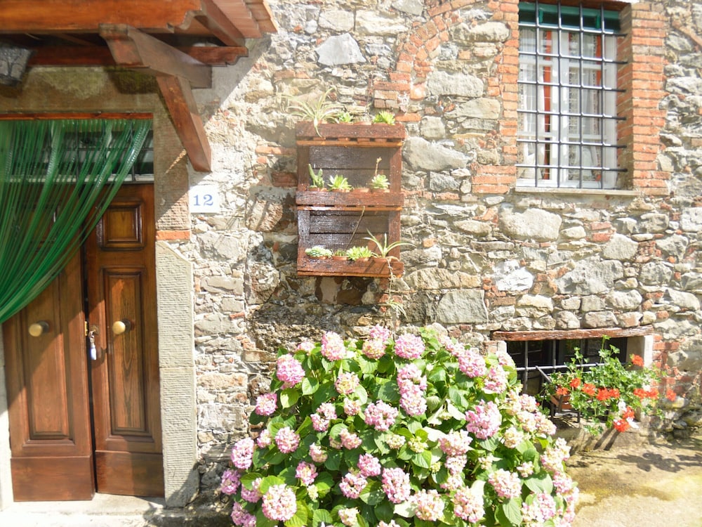 Pescaglia Serene Retreat