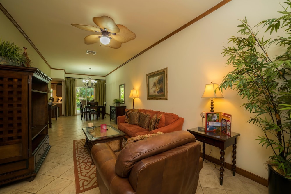 Veranda 4F - 2 bdr -2 Bath view 2