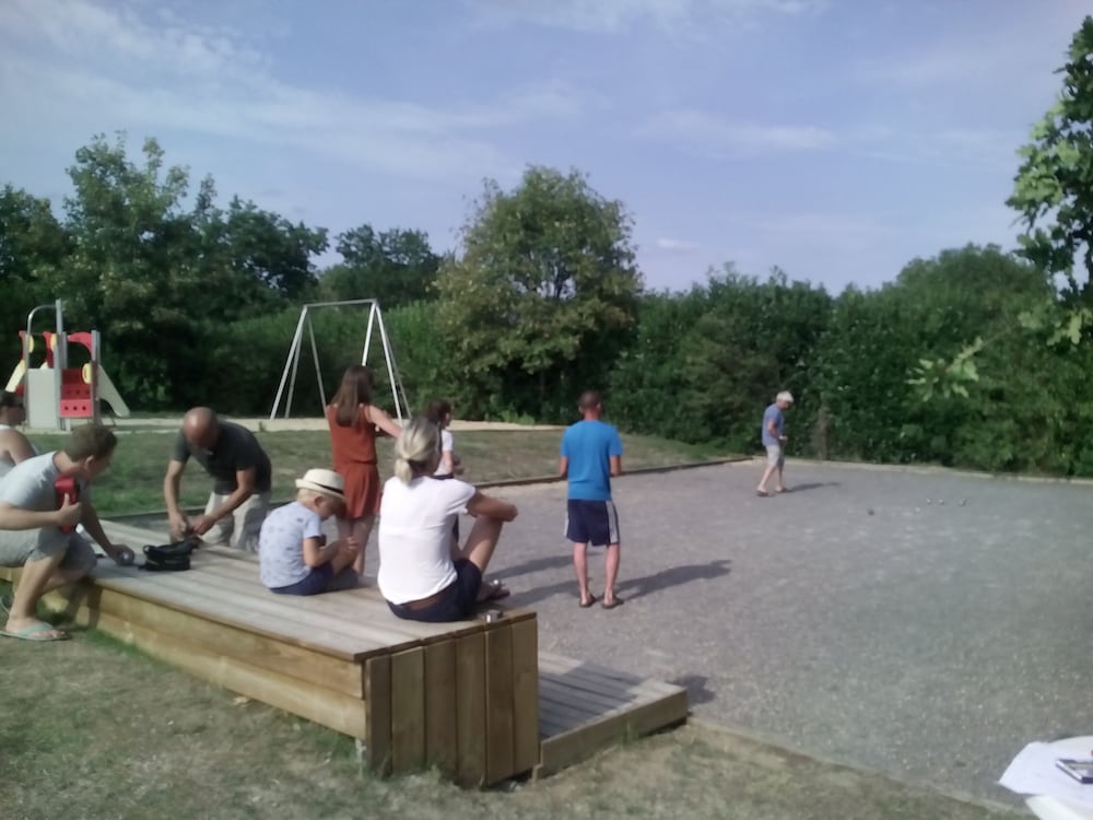 Photo 34