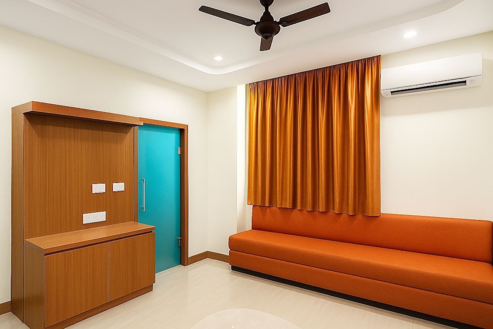 Hotel Grand Lucent