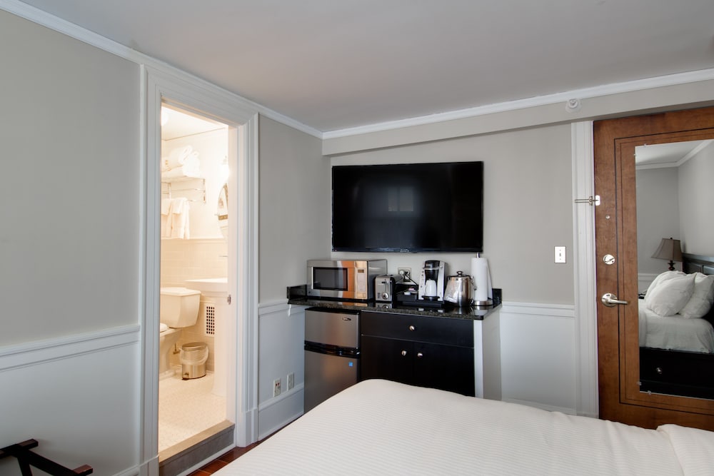 Hotel 340 - Property Image 48