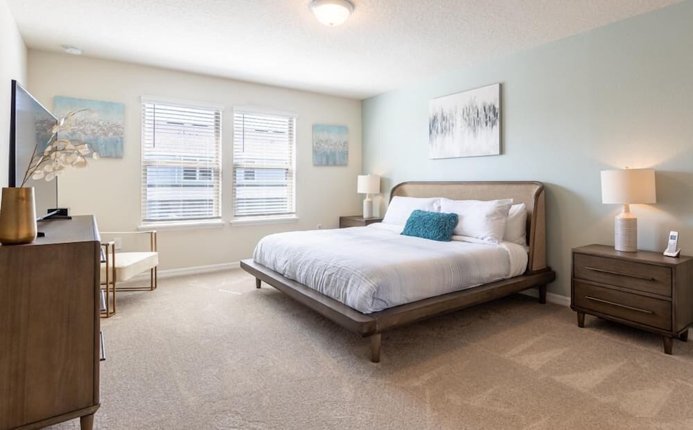 2404tgd Non Renting 11/28/2022 - Windsor at Westside - Image 3