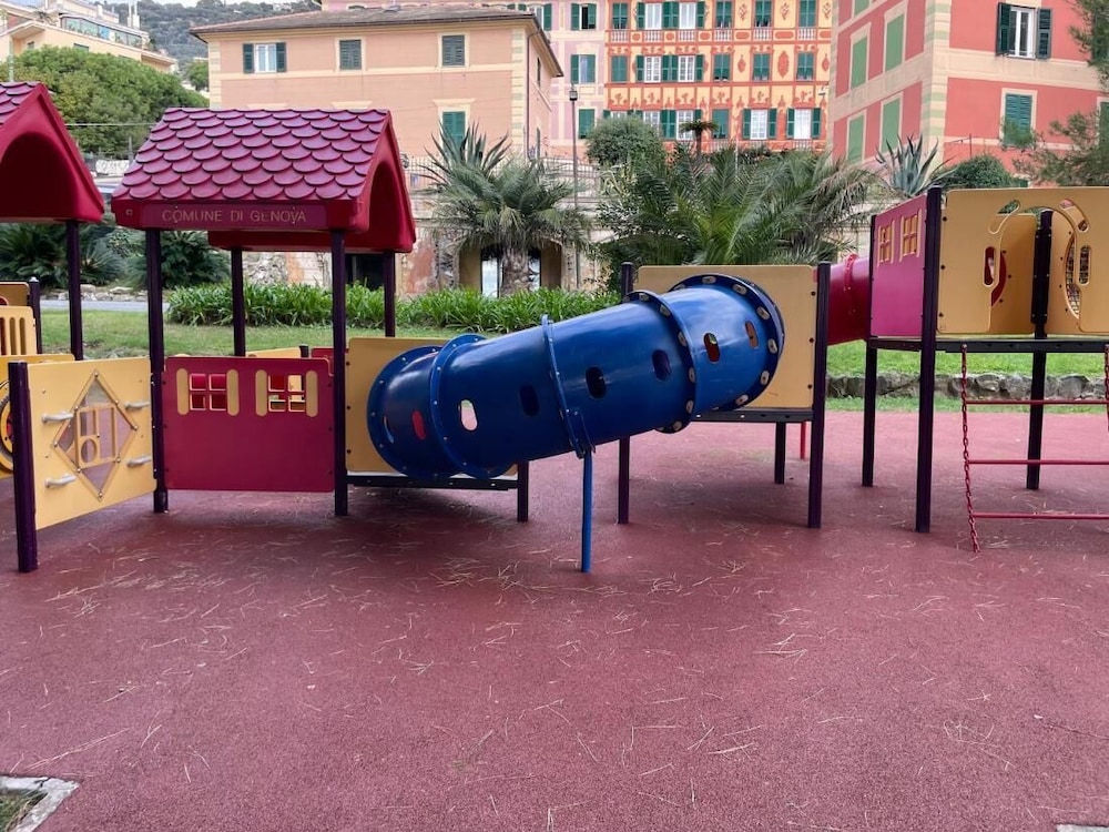 Genoa Vacations - Sea And Park-genoa Nervi - - Property Image 57