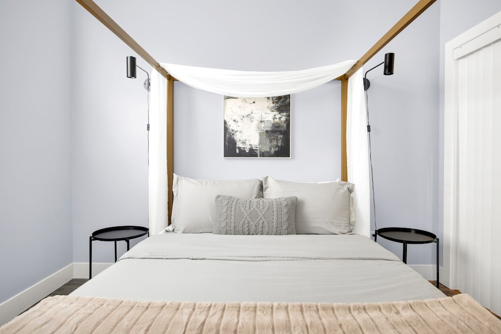 North Hollywood Vacations - Noho by Avantstay North Hollywood Townhome - Property Image 11