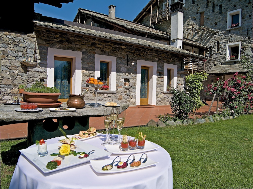 La Brace Hotel & Restaurant