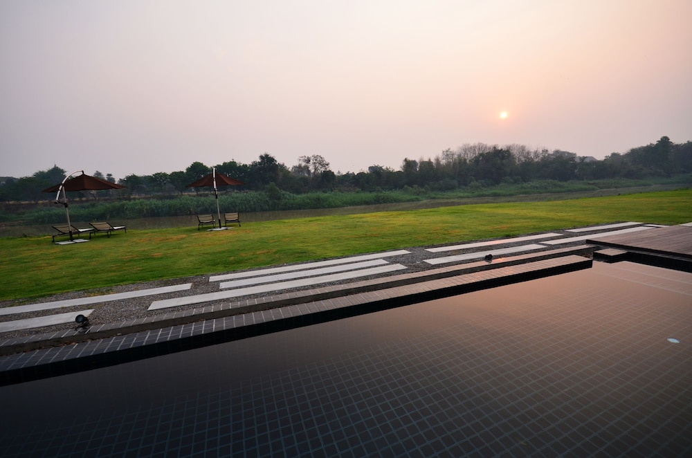 Zensala Riverpark Resort