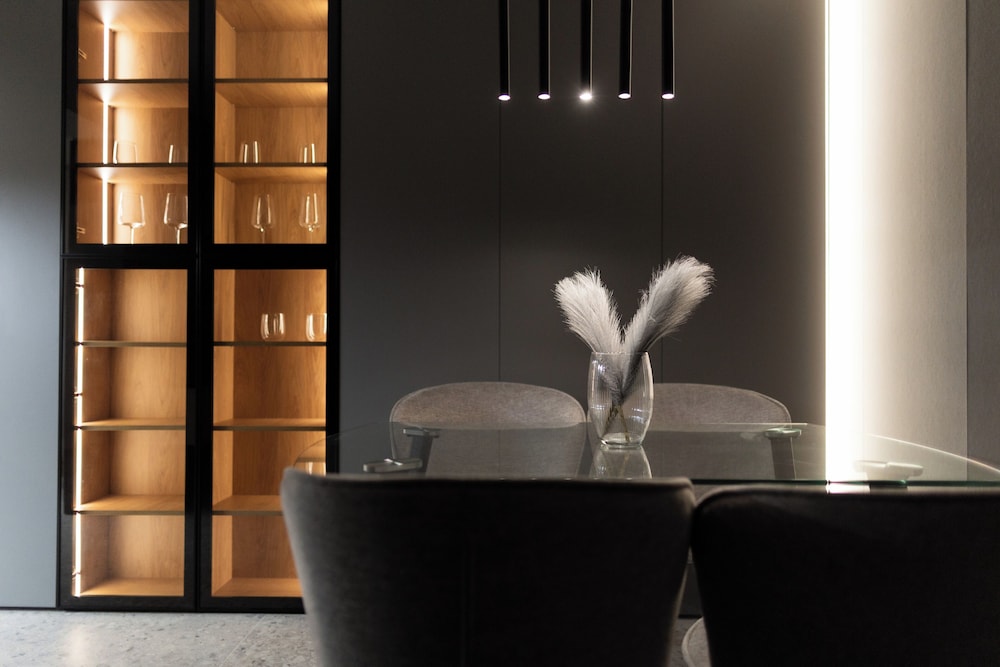 Royalton Suites
