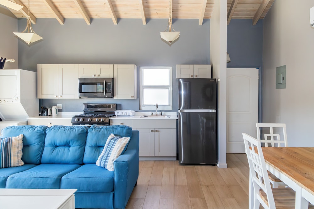 Dieppe Bay Suites