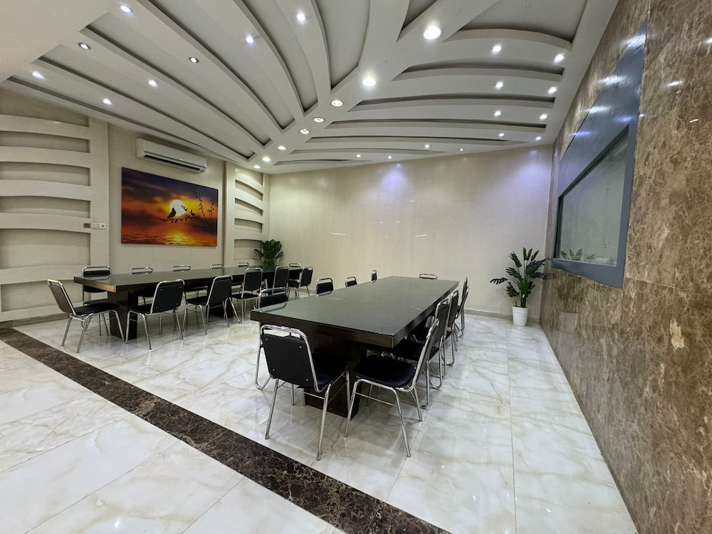 meeting & event spaces