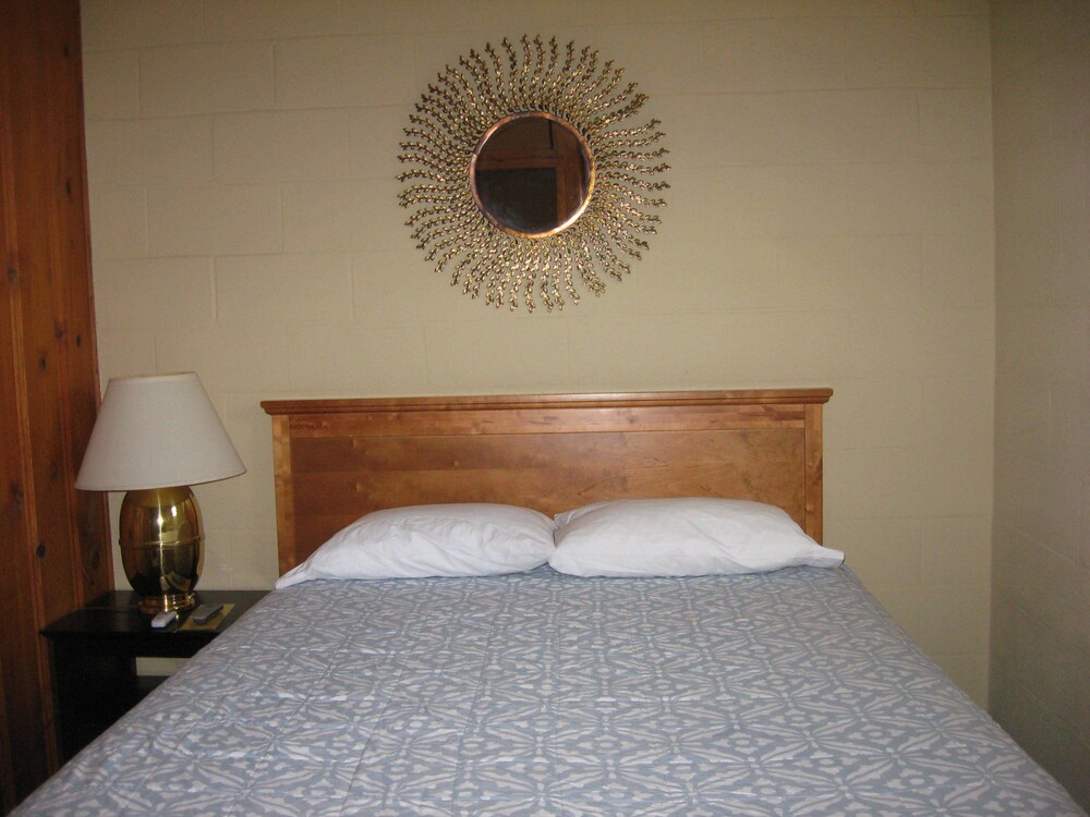 Masters Inn view 3