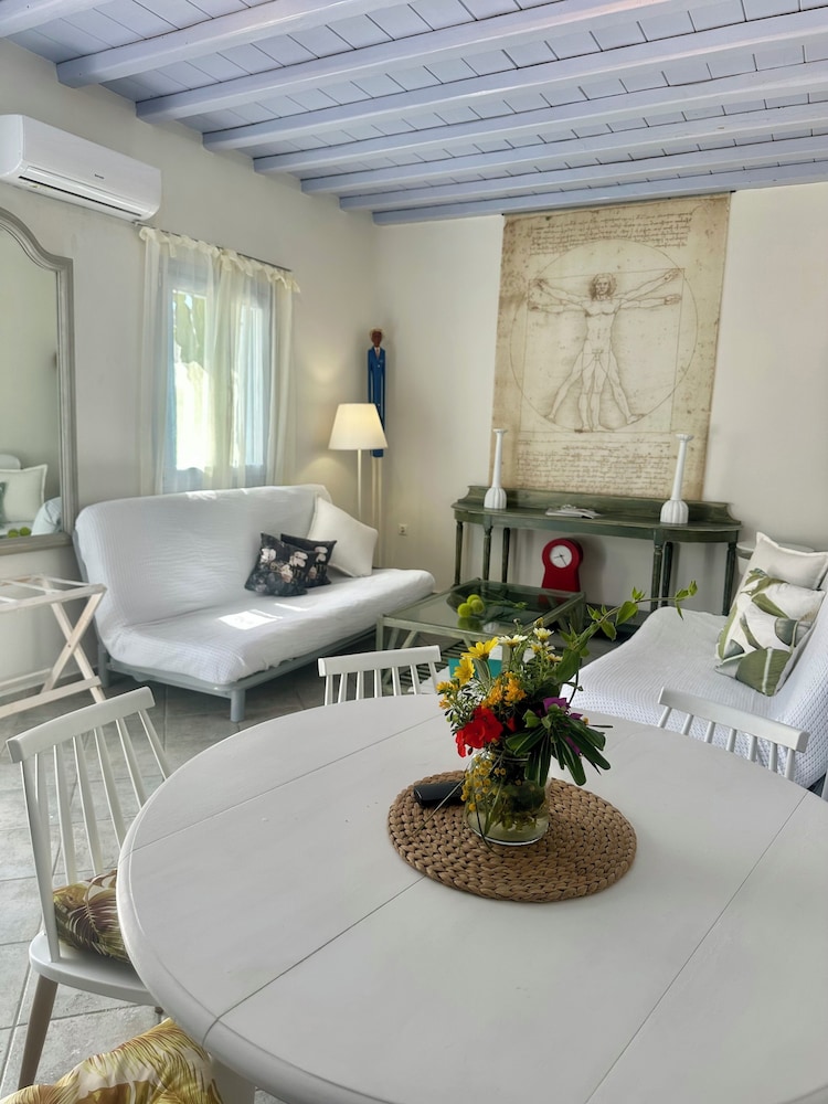 Mimoza Collection suites