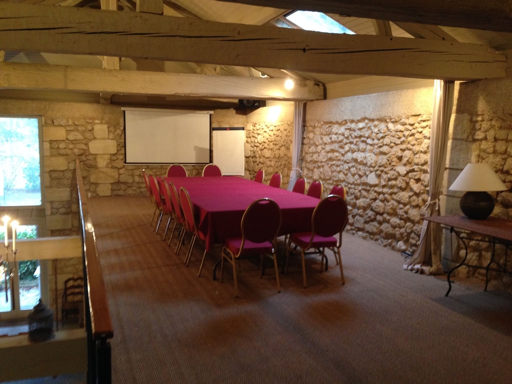 meeting & event spaces