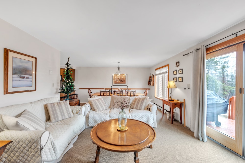 Moxham 58h - Adirondack Retreat Mountain Views 3 Bedroom Townhouse by The Summit at Gore Mountain