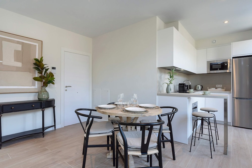 Exclusive 2-bedroom Near the Cathedral. San Matías I