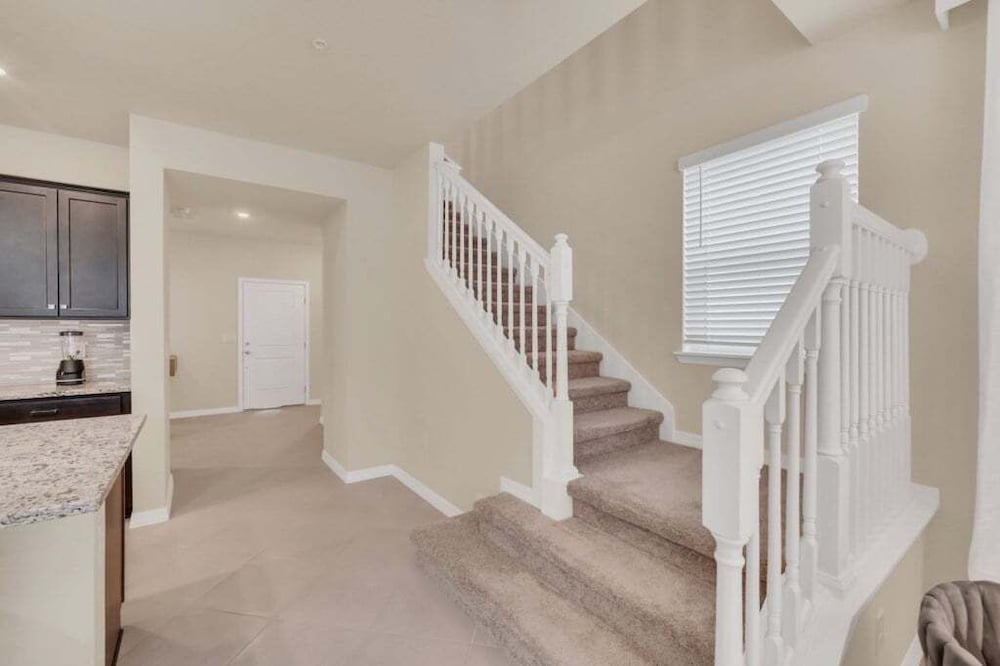 Amazing Theme Rooms Kids Will Love! 5 Bedroom Townhouse