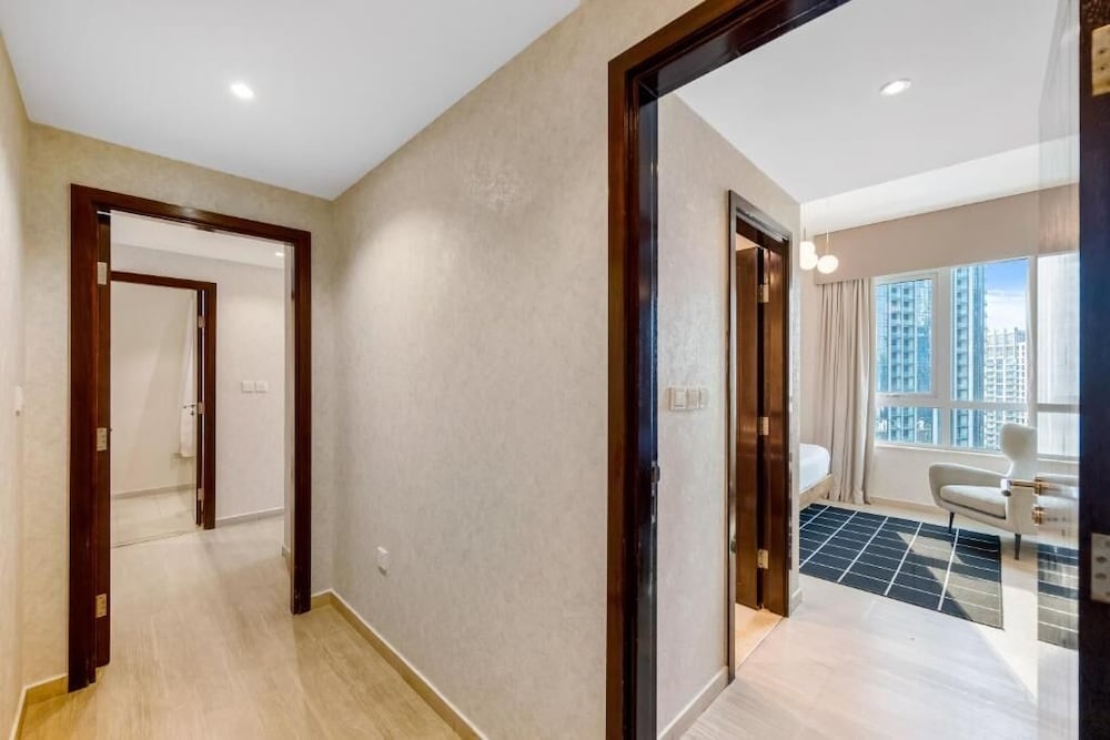 Durrani Homes - Grandiose 5BR Besides Dubai Mall with Burjkhalifa and Fountain view