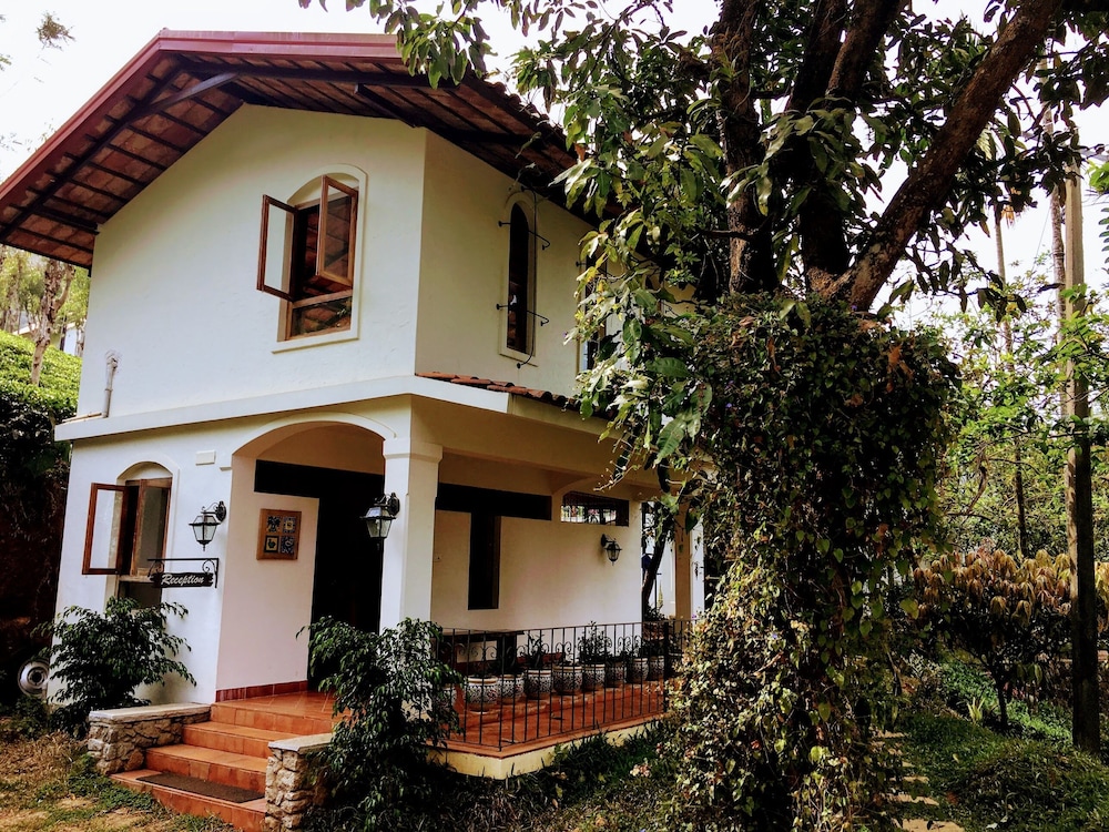 Tea Terrace Vythiri Resort